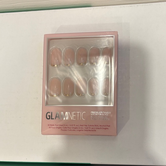 Glamnetic Nude and Gold Press-On Nails - Picture 1 of 1